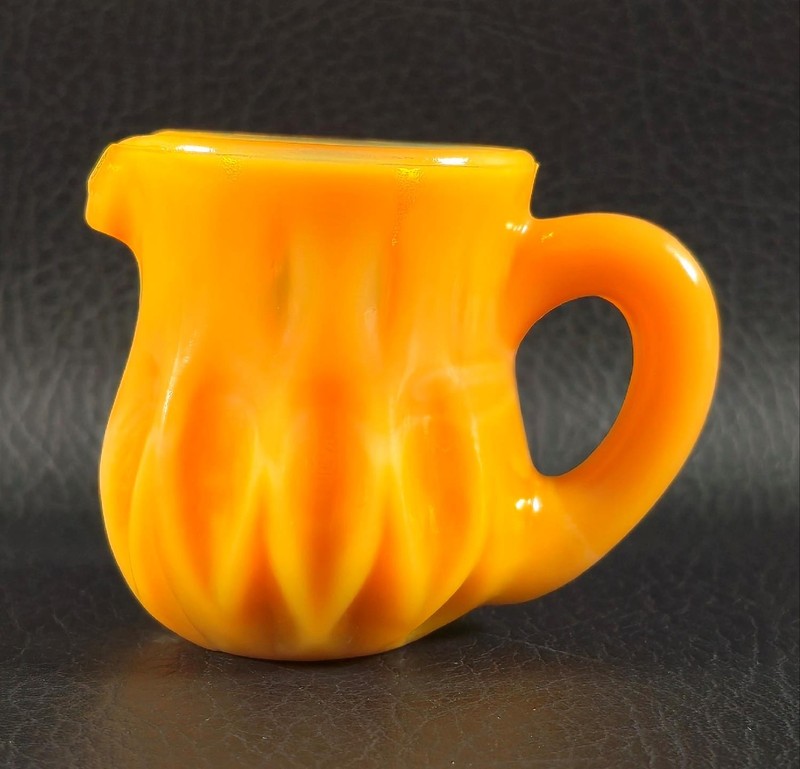 Boyd's Crystal Art Glass MINI PITCHER #21 APRICOT 12-11-79 Glows NOS