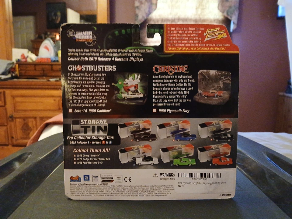 Johnny Lightning Movie Christine Diorama Package 1/64 SILVER SCREEN MACHINES New - Image 2 of 3