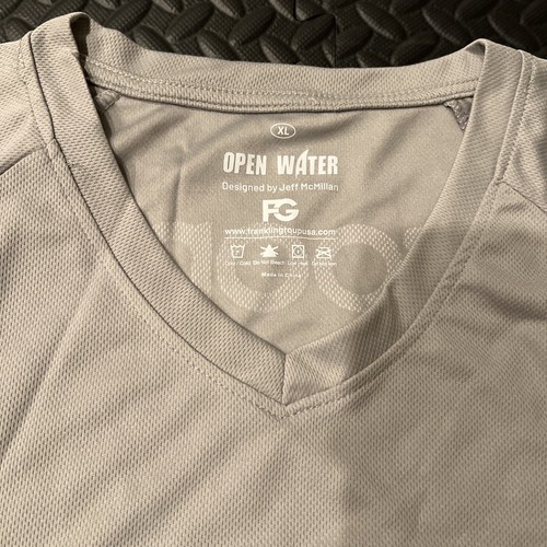 Camiseta deportiva de los San Jose Sharks para hombre talla XL gris "aguas abiertas" promoción NHL hockey 2020 SGA - Imagen 5 de 8