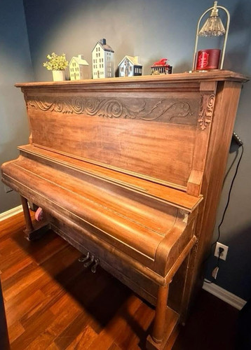 Large Brown Wood Upright Piano Ornate Carving 88 Keys 3 Pedals Used