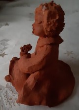singendes M&auml;dchen   reine Handarbeit aus Ton Einzelst&uuml;ck 11,00 cm hoch