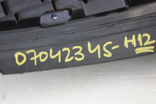BMW 4 Series G22 M Sport Front Air Induct Grill Shutter 5A1E916 Genuine - Picture 5 of 18