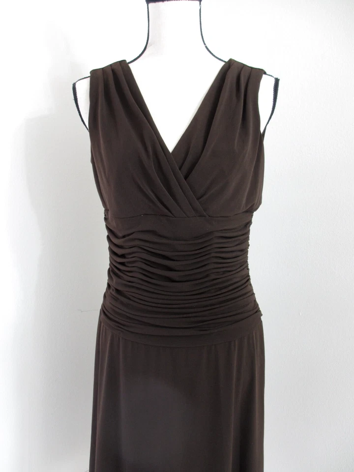 Vestido Dressbarn Bombshell Mujer 12 Marrón Acanalado Adelgazante SEXY Favorecedor Años 90 Y2K Foto 2 de 4