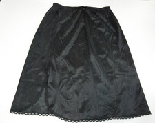 Wondermaid Vintage Nylon Half Slip Black 8 inch Side Slit Size M 22" long