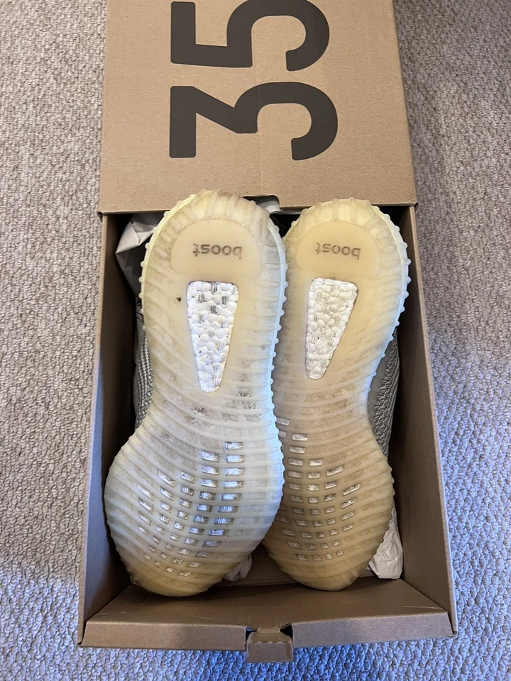 Size 9.5 - adidas Yeezy Boost 350 V2 Static, photo 4 of 5