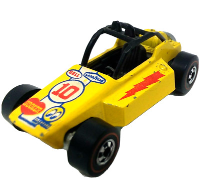Hot Wheels Redline Rock Buster 1975 Yellow Made In Hong Kong