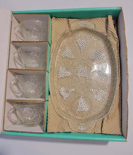 NIB Anchor Glass Vintage Snack Set 8 Pcs In Original Box Mint Condition New - Picture 7 of 22