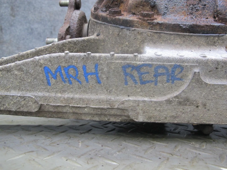 Mazda RX7 1988 convertible M/T 5 velocidades Na diferencial trasero abierto portador 4,10 R OEM Foto 2 de 4