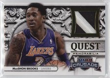 2013-14 Panini Crusade Quest Memorabilia Prime 8/25 MarShon Brooks #4 ms9
