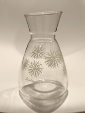 Vintage Tricolette Carafe Pitcher - 4 Cups - White Flower Pattern - Juice Coffee