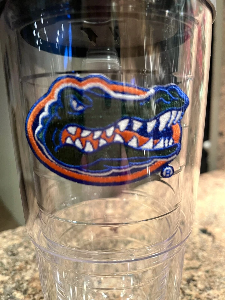 University Of Florida - Gator - Tervis Tumbler.  24 Oz. - BPA Free w/lid - Image 2 of 4
