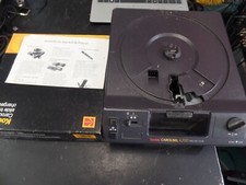 READ Kodak Carousel 4200 Slide Projector W 140 Slide Tray Remote Ektagraphic III