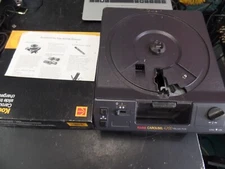 READ Kodak Carousel 4200 Slide Projector W 140 Slide Tray Remote Ektagraphic III