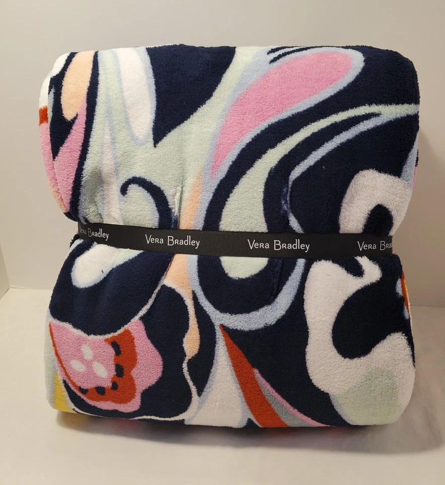 Vera Bradley MOD PAISLEY Fleece Throw Blanket 80" x 50" NWT - Image 3 of 4