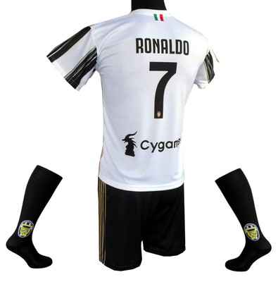 ronaldo t shirt and shorts