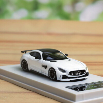 Mercedes-Benz AMG ミニカー ホワイト s-l400.jpg