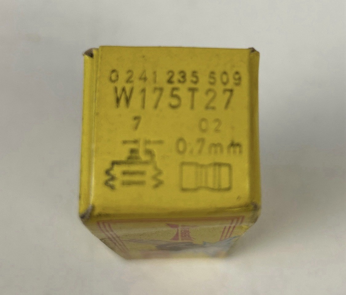 W175T27 Vintage Bosch Spark Plug