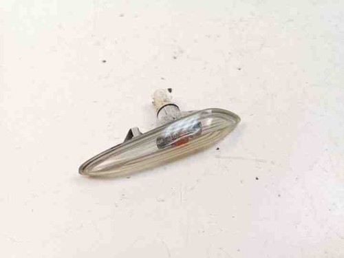 BMW X3 E83 Kotflügelblinker vorne rechts 8384104 2.00 Diesel 110kw 26506114