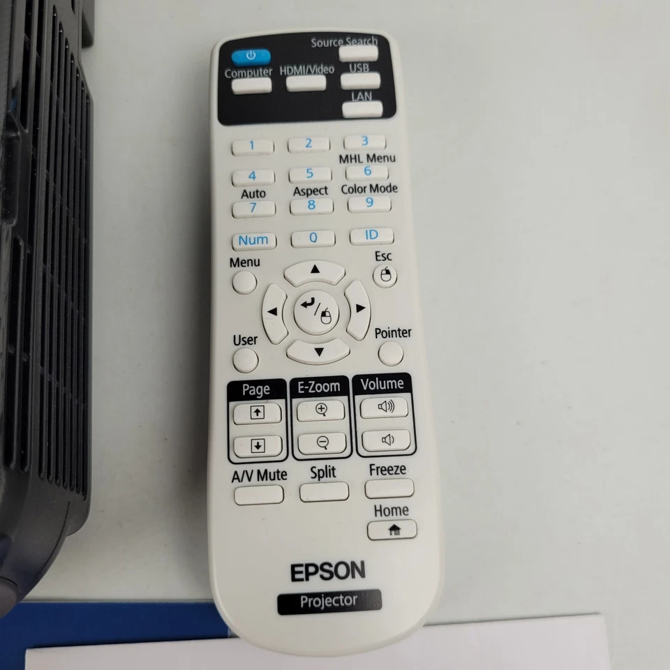 Epson Pro EX7260 3LCD WXGA Wireless Projector HDMI Model H845A Eco W/Remote  - Image 4 of 4