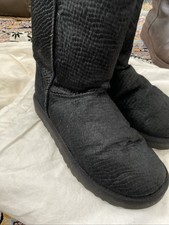 Womens Uggs Black Boots Size 5.5