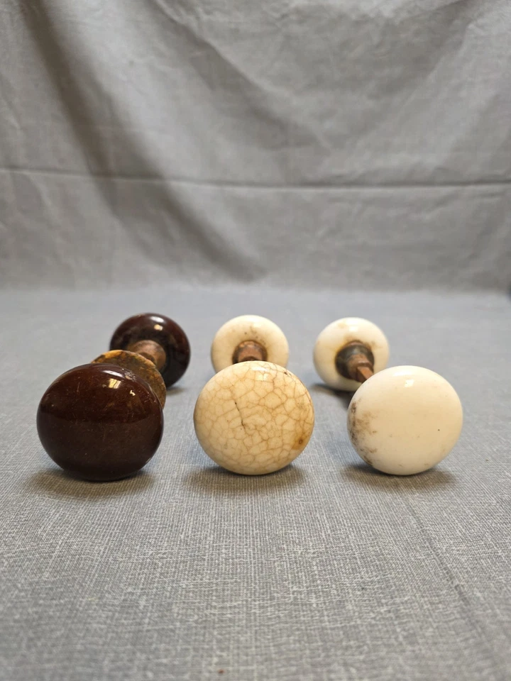Lot of 2 Vintage Antique White & 1 Brown Porcelain Door Knob Handle distressed - Image 4 of 4