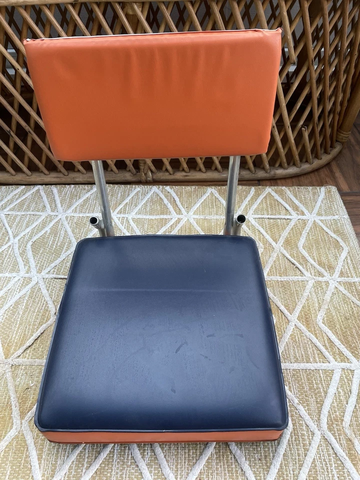 Vintage Small Stadium Folding Chair Detroit Tigers - Image 2 of 4
