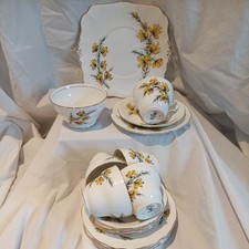 Golden Dawn Royal Standard Fine Bone China 19 Pieces Vintage Rare