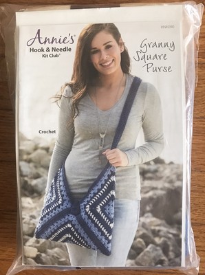 Annie's Hook & Needle Granny Square Purse Kit Crochet Purse 100% Cotton Blue