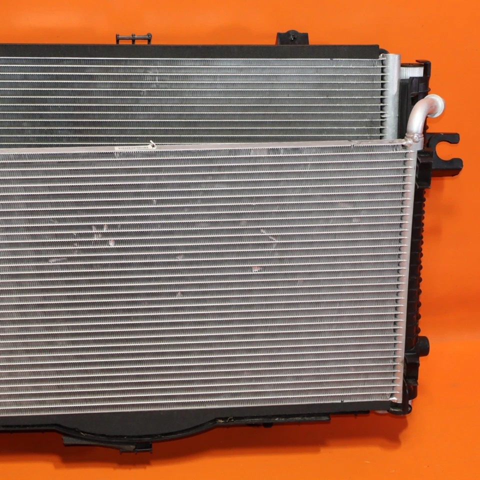 RIVIAN R1T R1S RADIATOR CONDENSER FAN 2022 2023 2024 2025 PT00001733-M.1 OEM - Image 3 of 4