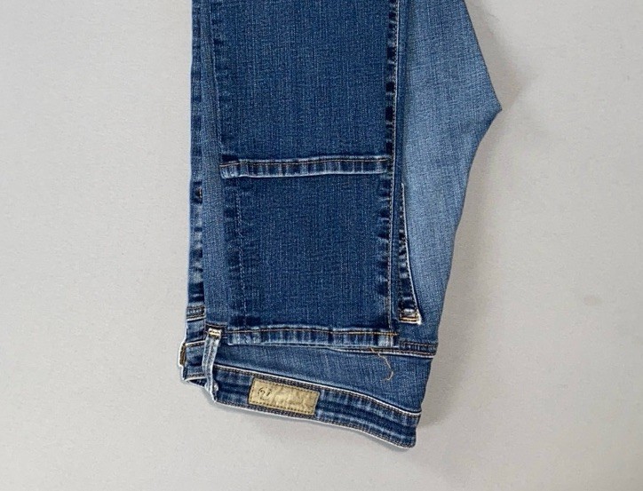 AG The Stevie Ankle Slim Straight Lightweight Stretch Denim Jeans. Women's 28R thumbnail 4