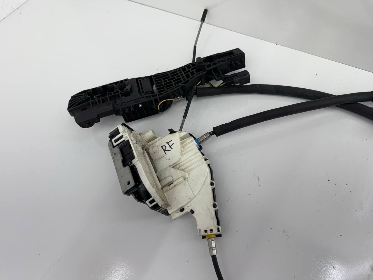 14-17 Maserati Ghibli Quattroport Front Right Side Door Lock Latch Actuator  415