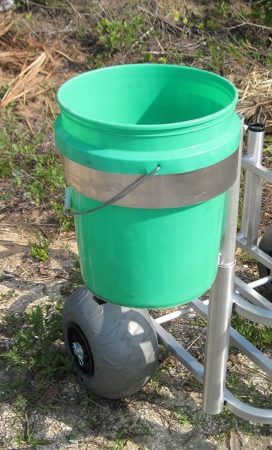 fishing cart bucket holder