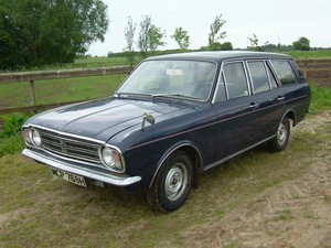 Ford cortina mk2 restoration #4