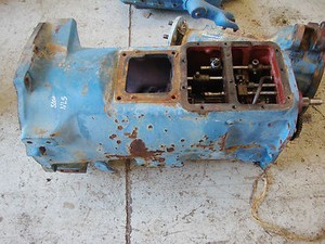 Ford 5000 transmission