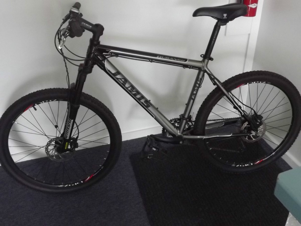 Jamis Durango 2 Large Frame 2009 Wheels 26 Excellent Condition