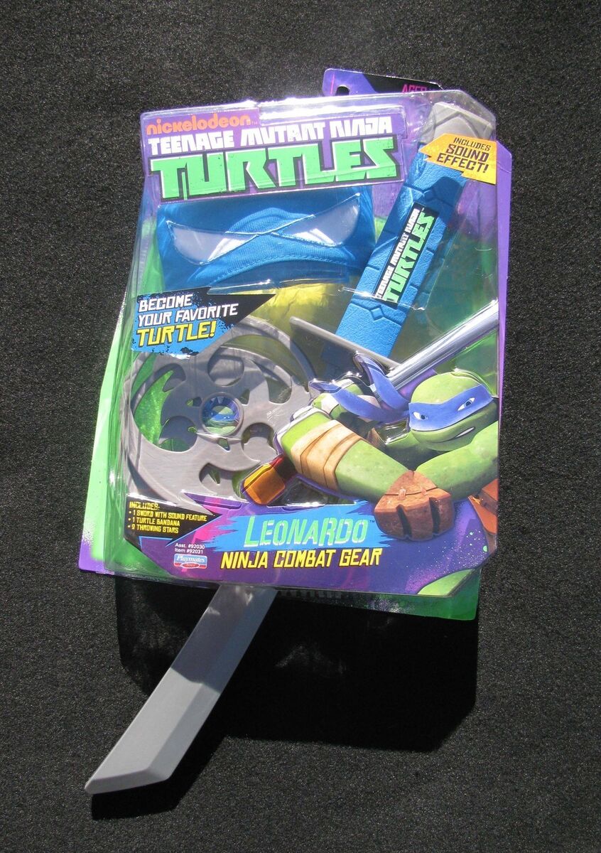New Teenage Mutant Ninja Turtles Leonardo Ninja Combat Gear Bandana Weapons