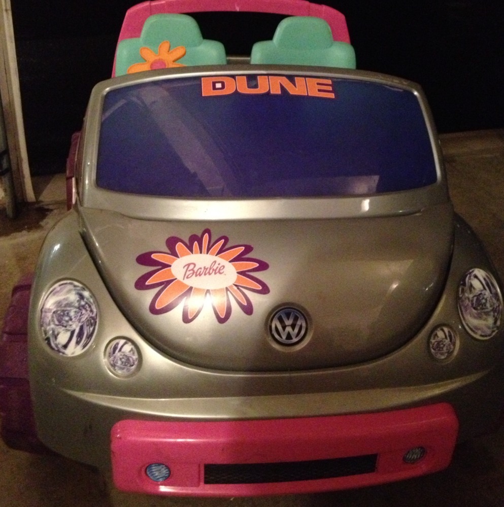 Power Wheels VW Barbie Beetle Battery Operated Ride on Car