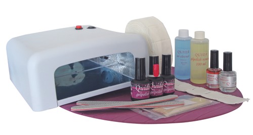 Gel und Shellac-Lacke mit Glänzende Effekt