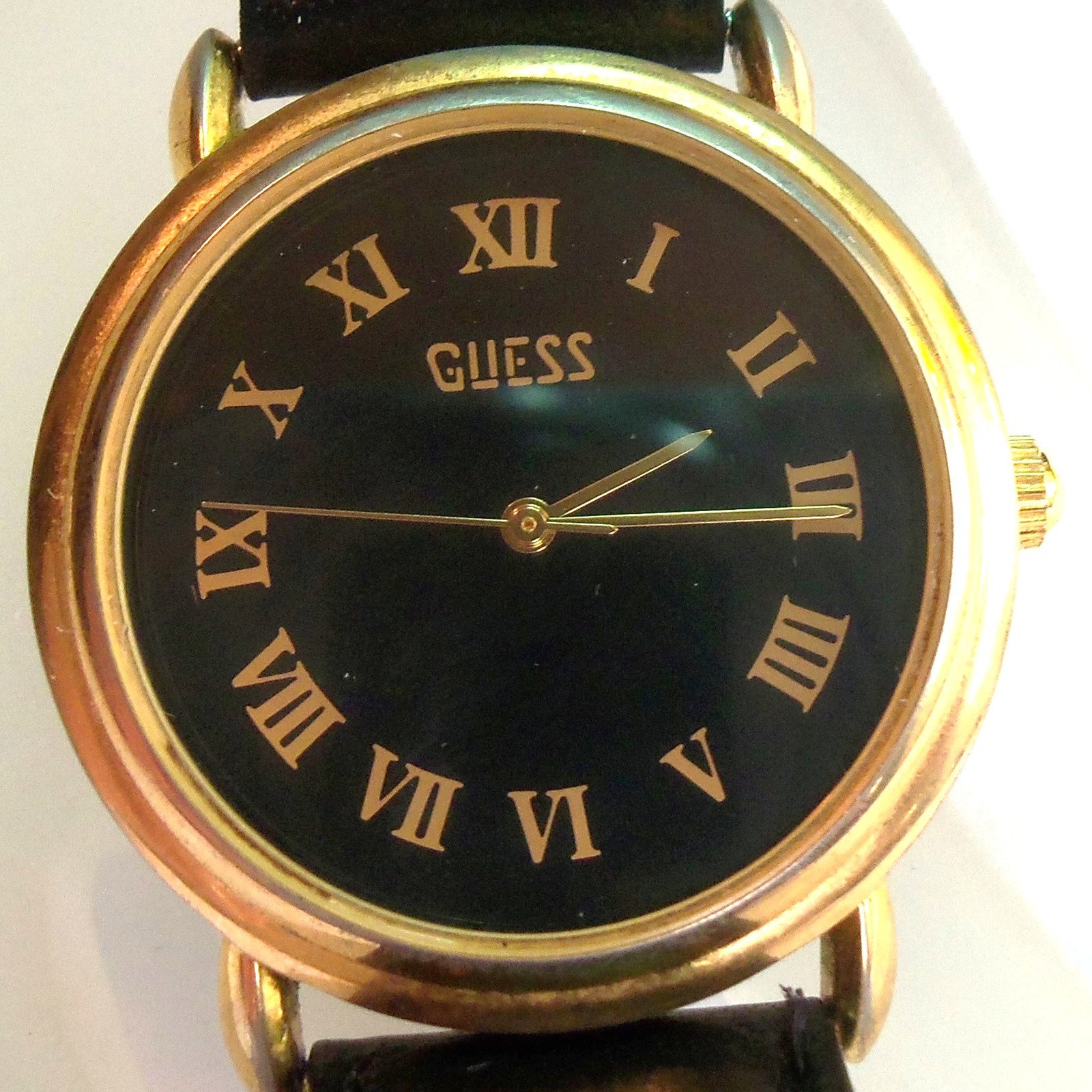 Vintage Ladies Guess Quartz Black Gold Watch Leather Band Round Face Nice Ebay