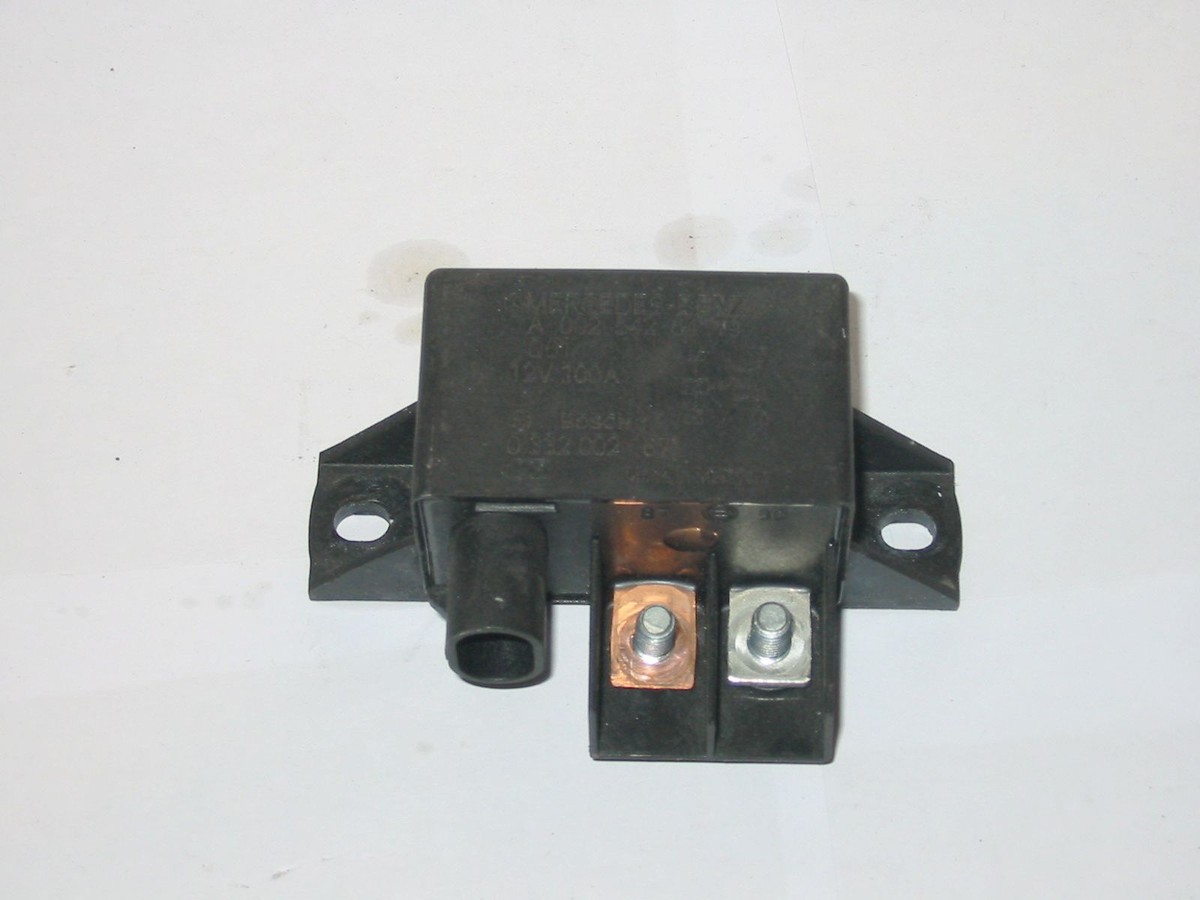 Zusatz Relais 2 Batterie Mercedes C219 Cls Klasse A0025426419 Bosch On Popscreen