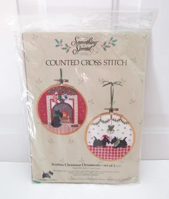 ¡NUEVO! DE COLECCIÓN 1986 ALGO ESPECIAL CONTADO PUNTO DE CRUZ SCOTTIES ADORNO DE NAVIDAD Foto 1 de 3