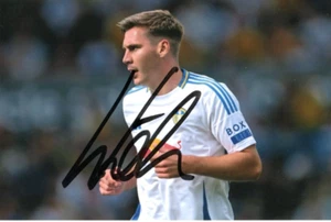 LEEDS UNITED: MAX WOBER SIGNED 6x4 ACTION PHOTO+COA - Picture 1 of 1