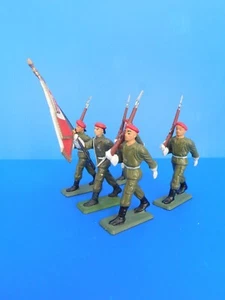 STARLUX / ARMEE D AFRIQUE PARACHUTISTE : BELLE GARDE AU DRAPEAU AU DEFILE - Imagen 1 de 6