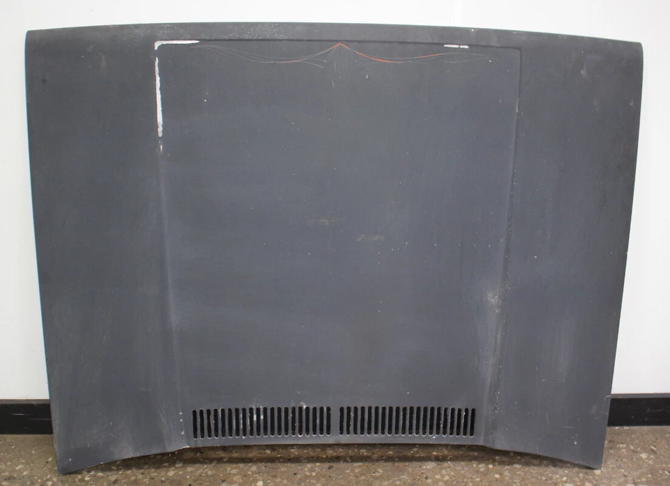 Capó 79-84 VW Rabbit GTI Caddy Jetta Cabriolet MK1 camioneta local - 175 823 031 E Foto 1 de 4