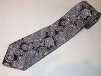 New Jos A Bank Tie Signature Black Silver Paisley Floral Woven Designer Luxury 