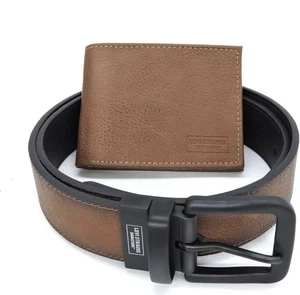 Nuevo cinturón y billetera de cuero negro marrón reversible Levi’s para hombre talla 38 caja de regalo  - Imagen 1 de 6