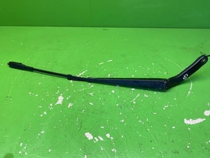Brazo limpiaparabrisas delantero derecho MERCEDES SPRINTER MK2 (906) A9068200744 06- - Imagen 1 de 2
