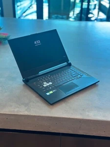 ASUS ROG Strix G G531 - i7-9750H, RTX 2060, 16GB RAM, 512GB SSD, 15.6" FHD 120Hz - Picture 1 of 9
