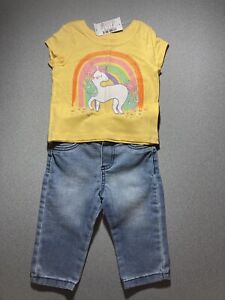 The Children’s Place New Yellow Unicorn t-shirt 6-9month & Garanimals Used Jeans