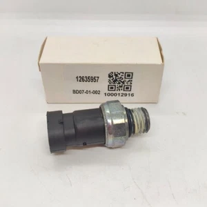 12635957 D1843A Engine Oil Pressure Sensor Fit For Buick Chevrolet Cadillac - Imagen 1 de 3